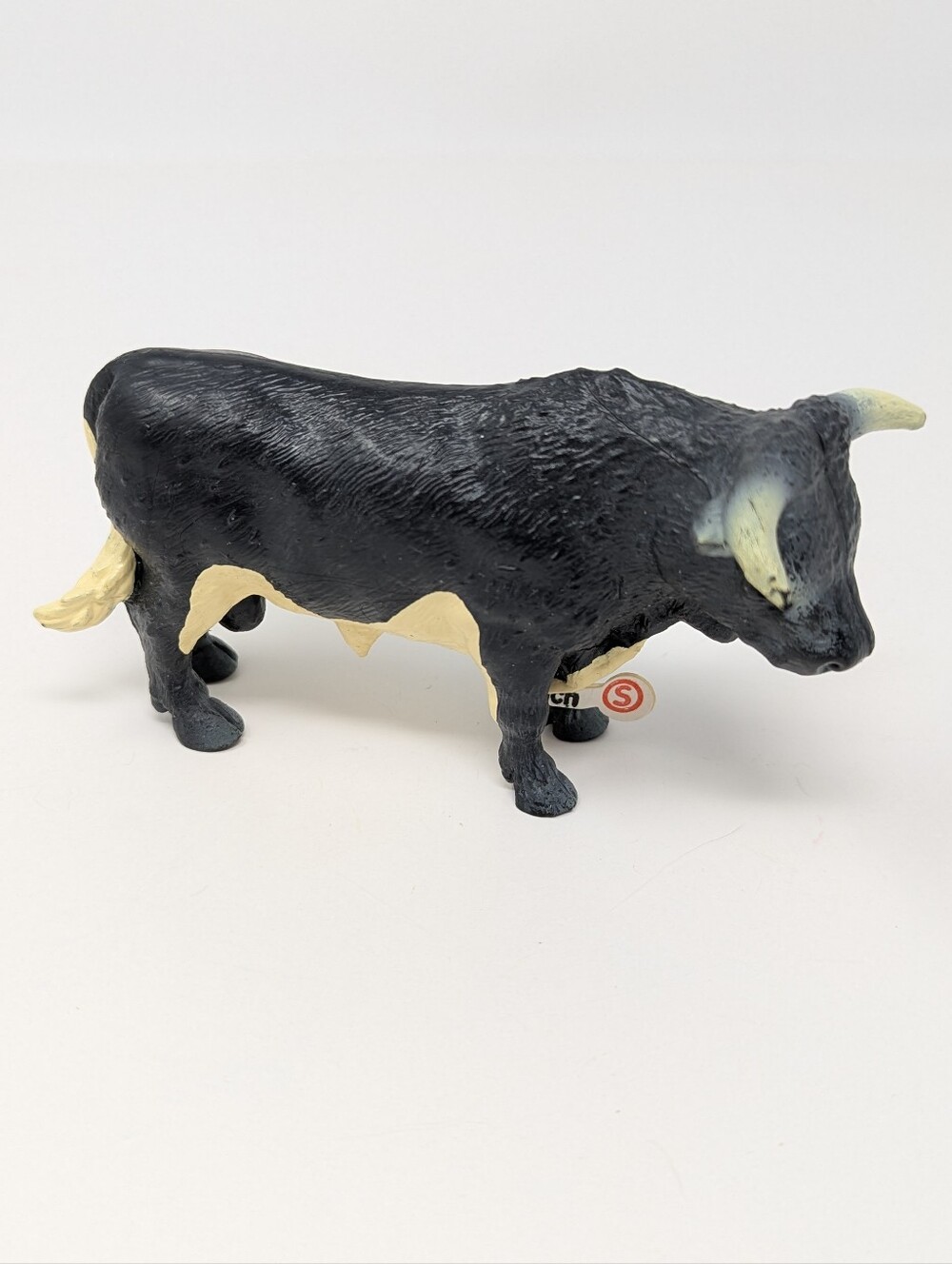 Schleich Farm Cow Bull Black 13218